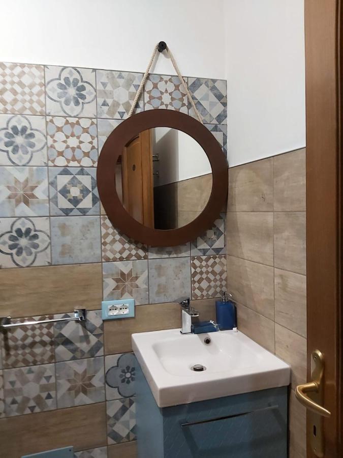 Affittacamere Da Jasmina Venzone Exterior foto